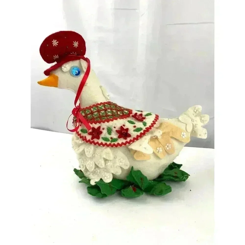 VTG Handmade Holiday Felt Duck‎ Christmas Sequined Beaded 11